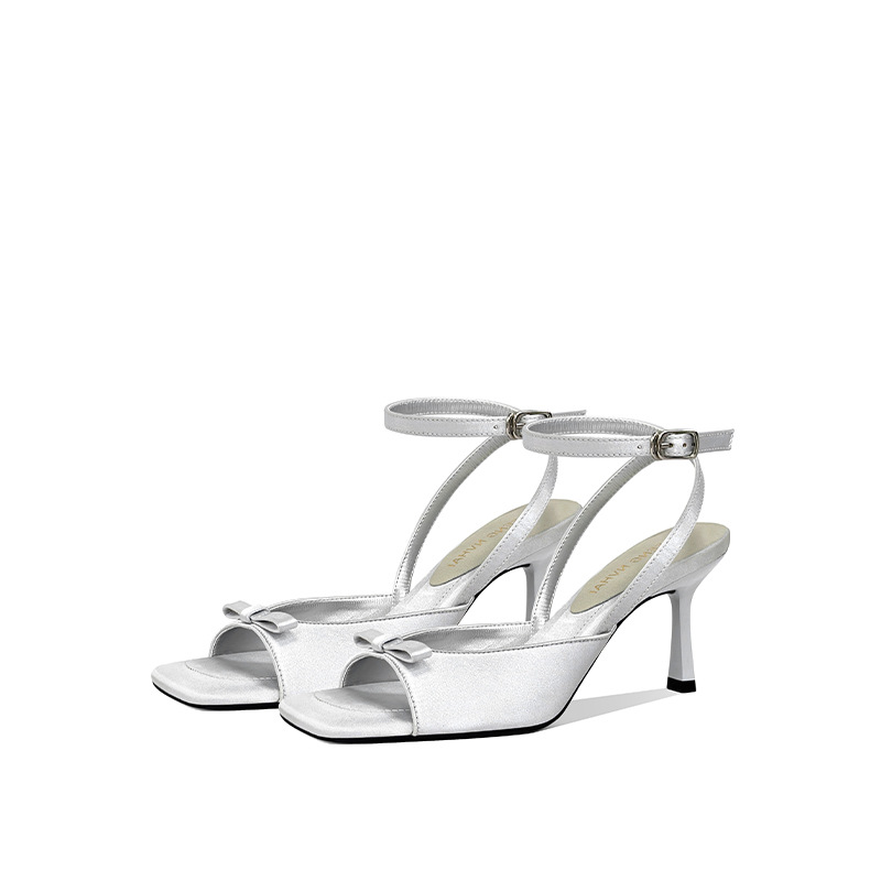 Metallic Heel Sandal - รองเท้าส้นเข็มแบบเปิดนิ้วเท้า สีดำ/เงินเมทัลลิก สำหรับผู้หญิง สายรัดข้อเท้า เหมาะสำหรับงานแต่งงาน งานปาร์ตี้