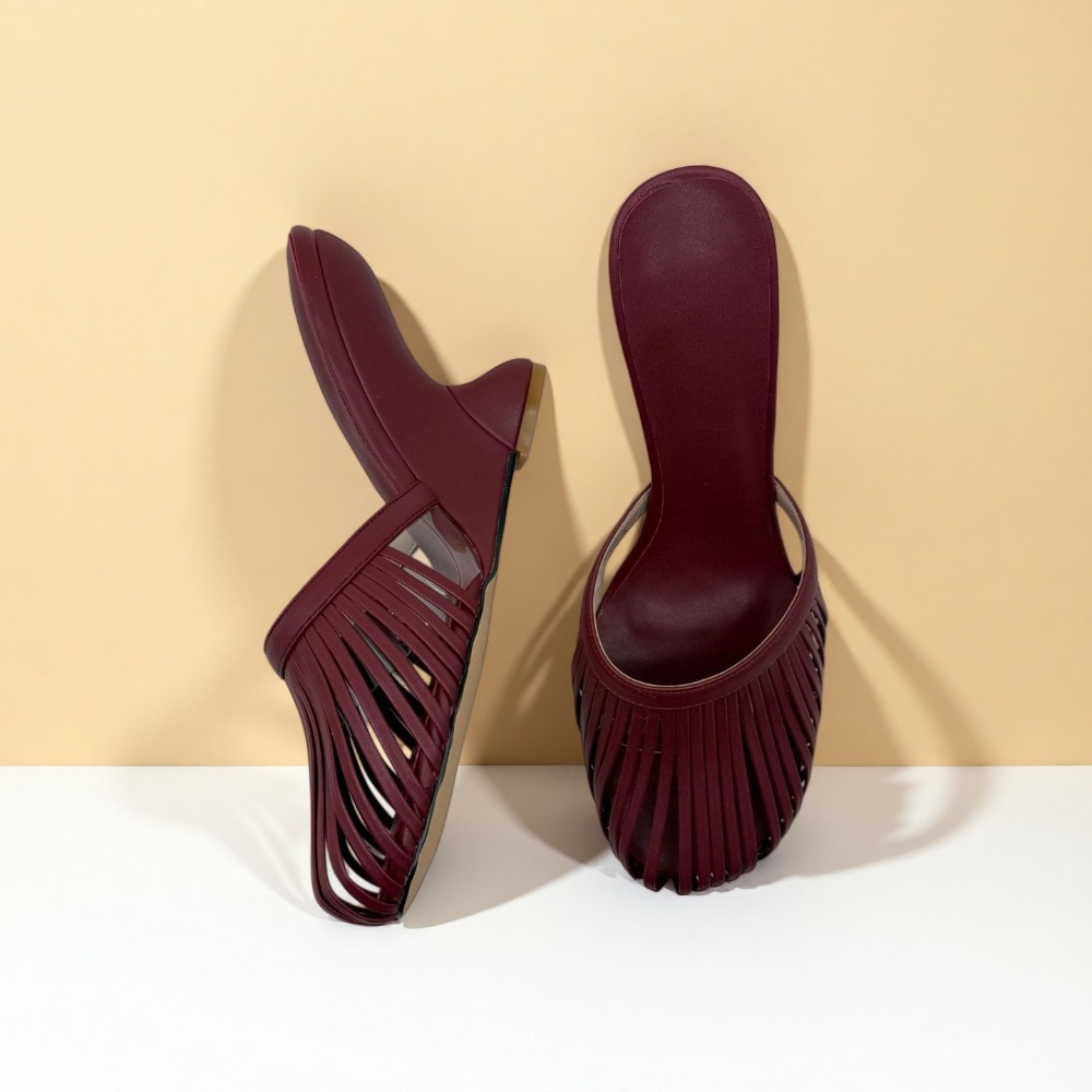 รองเท้าส้นสูงแบบสวมสำหรับผู้หญ - Metallic Heel Sandal บทวิจารณ์และราคา