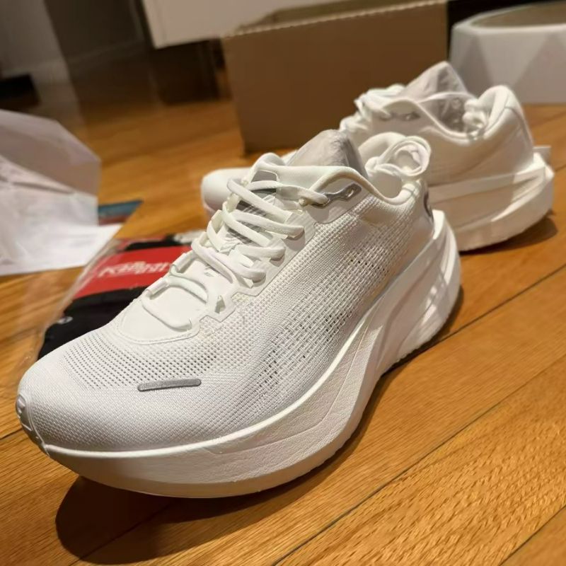 รองเท้าวิ่ง DYNAFISH Xiao Nian - Women'S Shoes Vs Men'S บทวิจารณ์และราคา