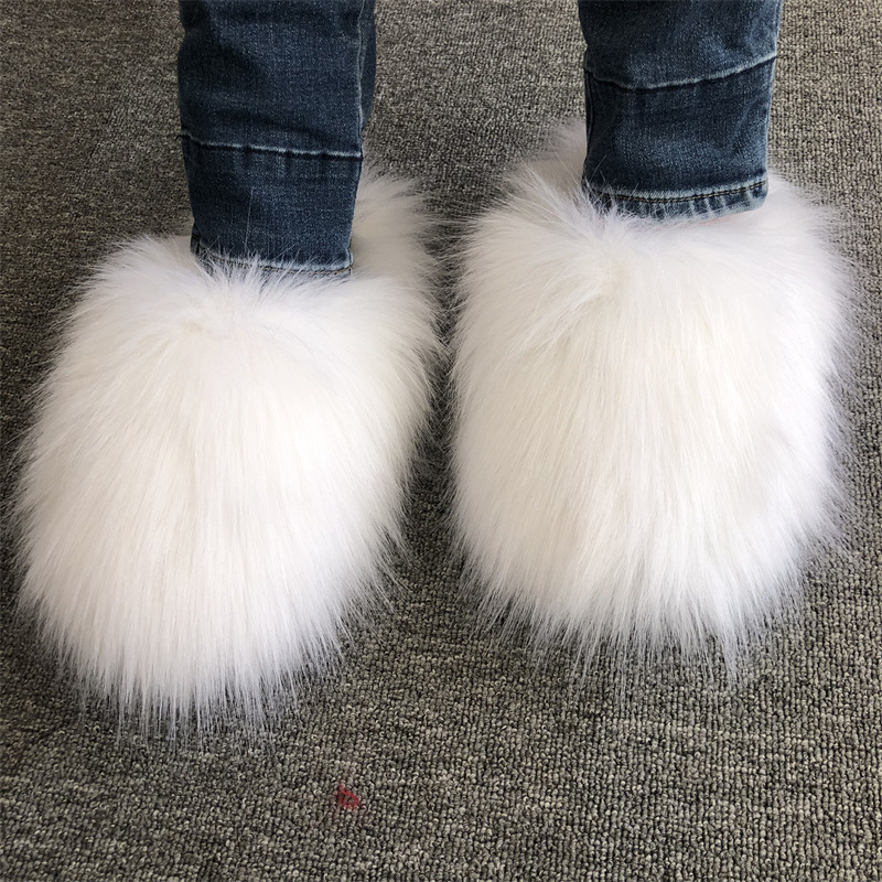 รองเท้าแตะขนเฟอร์เทียมสำหรับผู - Fluffy Fur Slipper บทวิจารณ์และราคา