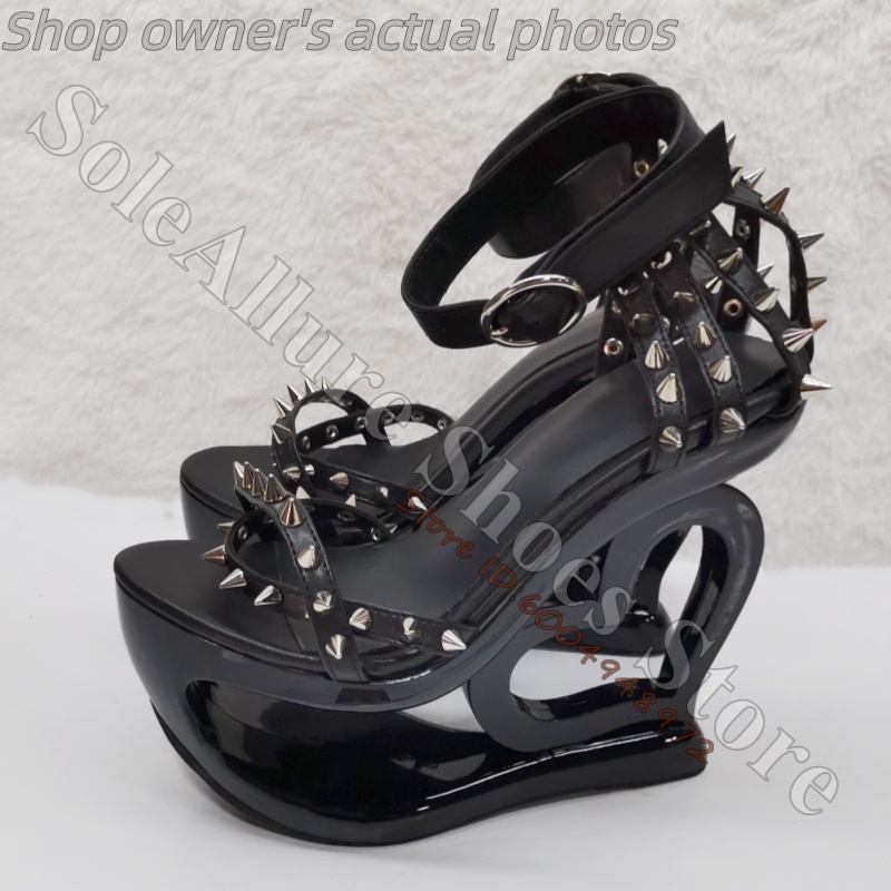 รองเท้าส้นเตารีดแบบรัดข้อเท้าส - Metallic Heel Sandal บทวิจารณ์และราคา