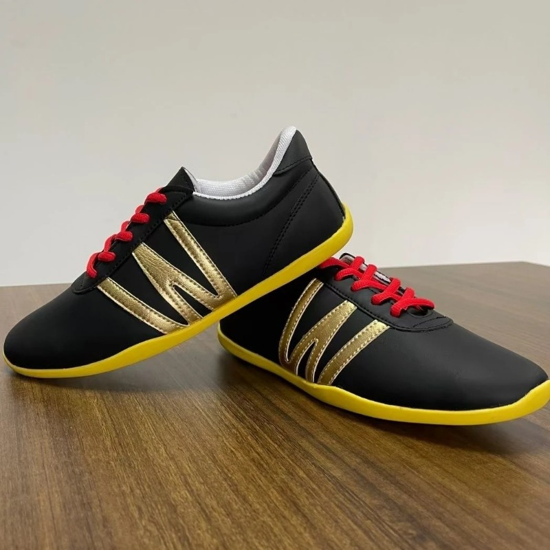 รองเท้าศิลปะการต่อสู้มืออาชีพผ - Women'S Shoes Vs Men'S บทวิจารณ์และราคา