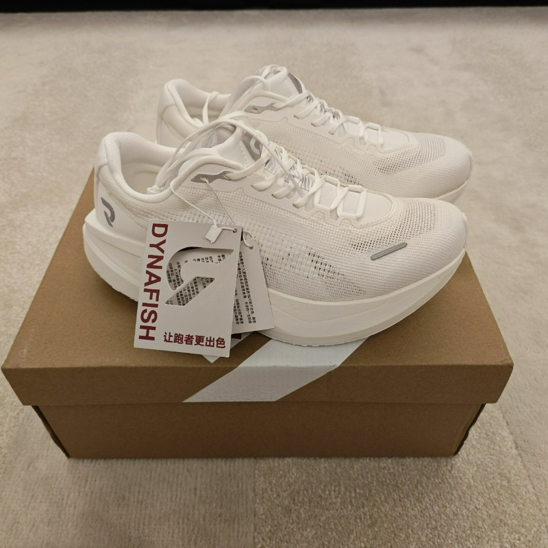 รองเท้าวิ่ง DYNAFISH สำหรับผู้ - Women'S Shoes Vs Men'S บทวิจารณ์และราคา